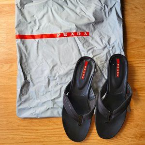 VINTAGE PRADA SPORT KITTEN HEEL SANDAL Size 37 / 7.5